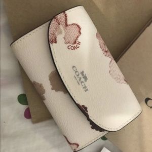 Coach key holder / wallet